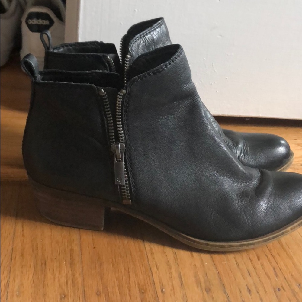 Lucky Low Zipper Bootie